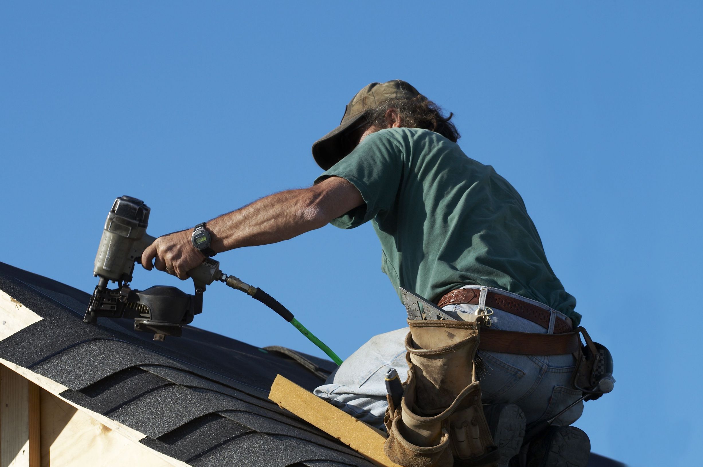 Signs a Business Owner Needs New Commercial Roofing in Corvallis OR